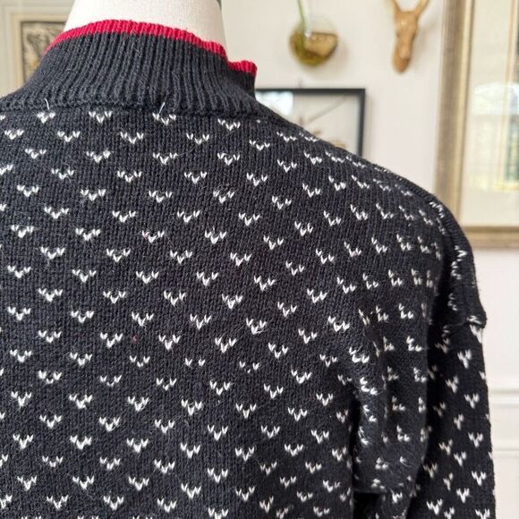 Vintage 90s Jordache Novelty Sweater Applique Embroidered Mock Neck Sweater M - Picture 7 of 10